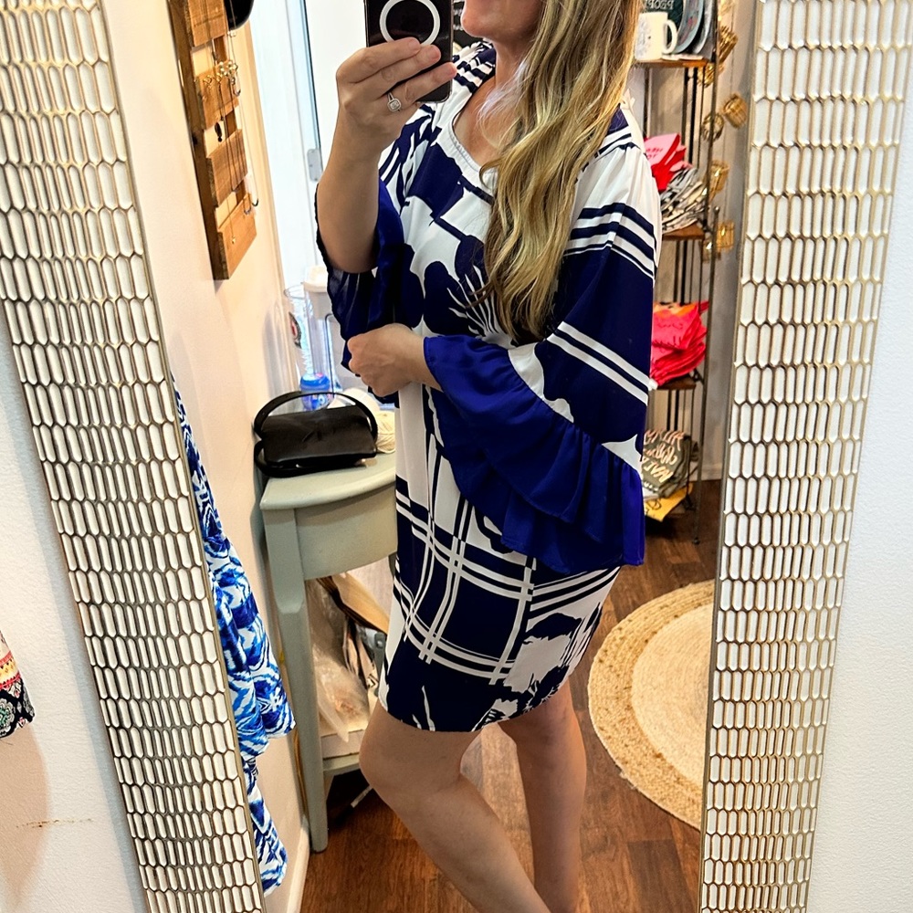 SALE || Retro Floral Patterned Dress - Picture 2 of 4